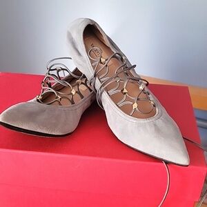 Valentino Garavani Ballerina Flats. Ijght gray color. Size 36.5(6.5).